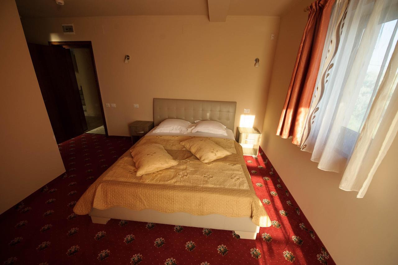 La Mare Darius Mihai Năvodari Buitenkant foto
